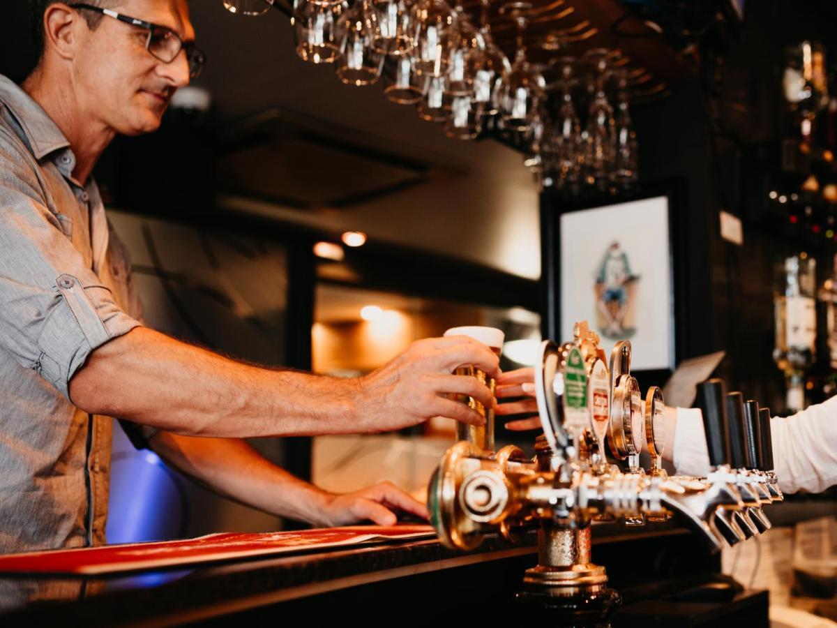 Astor Inn Wagga Wagga Ngoại thất bức ảnh