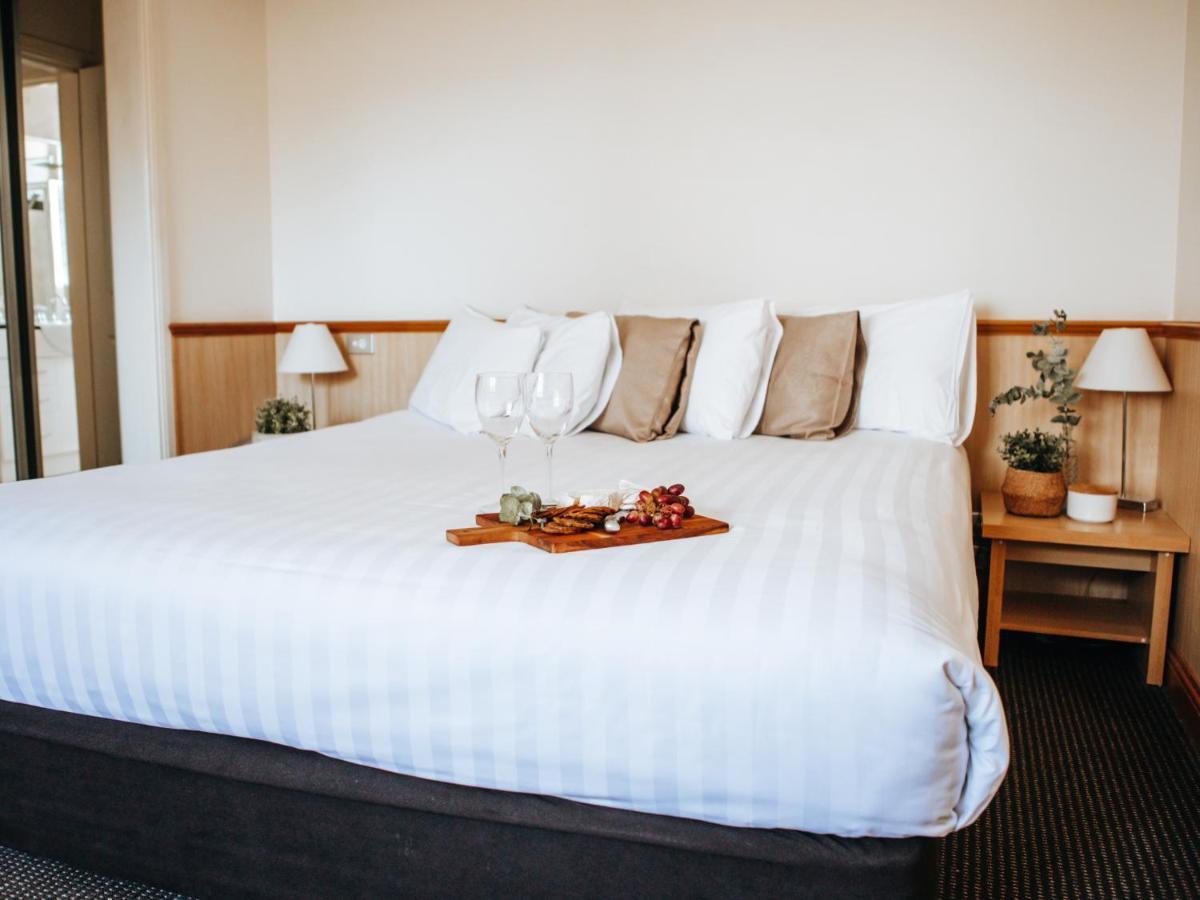 Astor Inn Wagga Wagga Ngoại thất bức ảnh